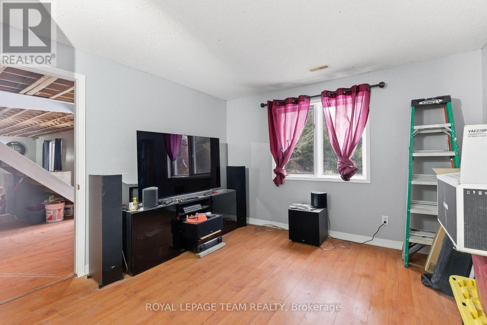 2859 Wolf Grove Road