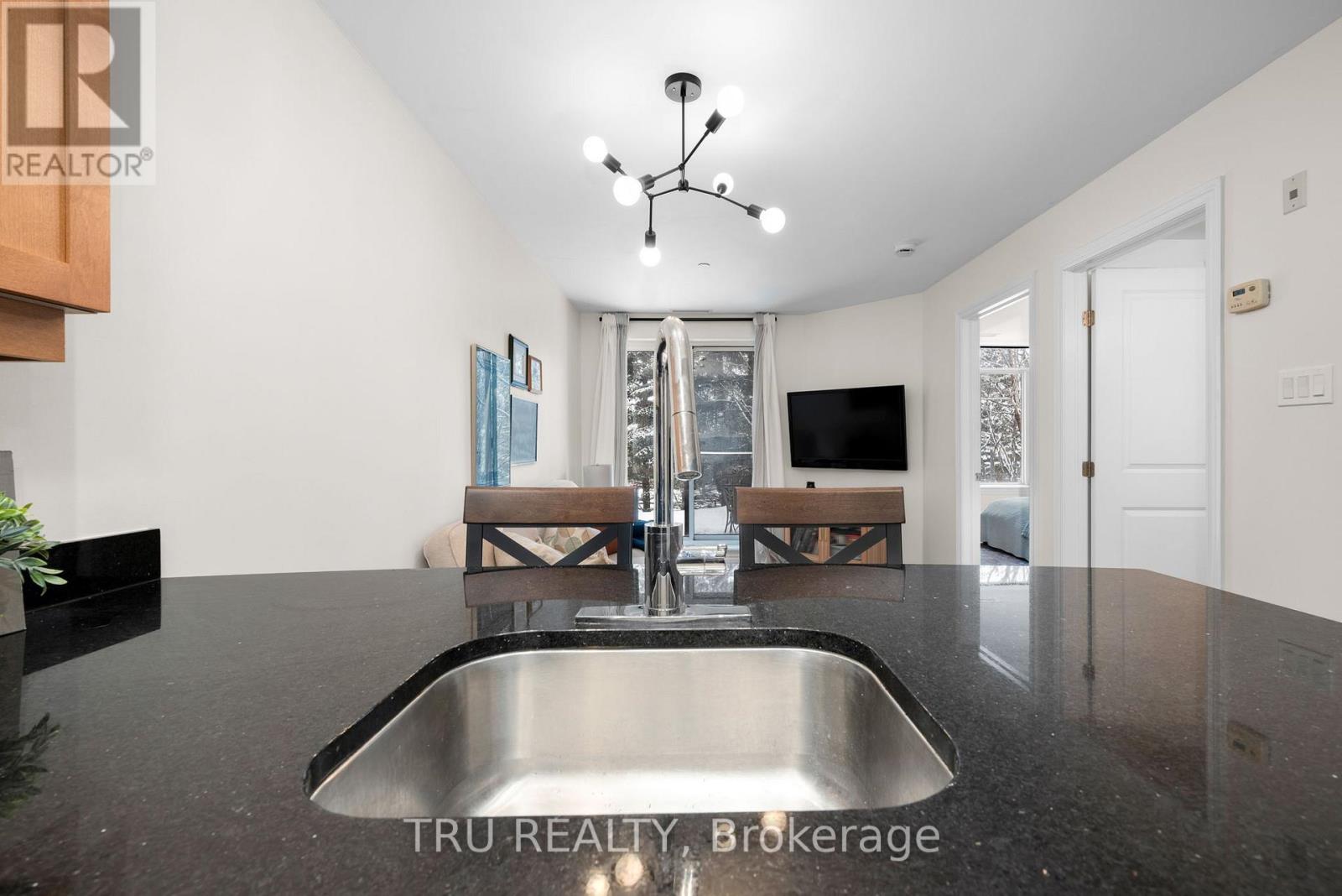 104 - 314 Central Park Drive