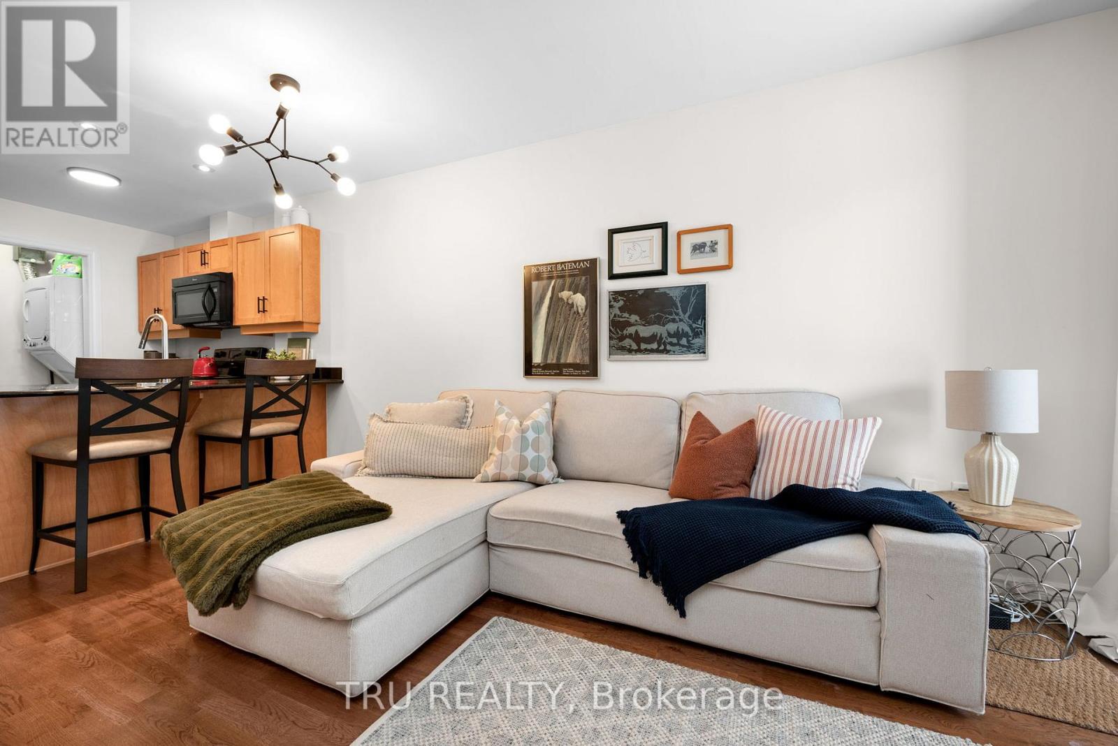 104 - 314 Central Park Drive