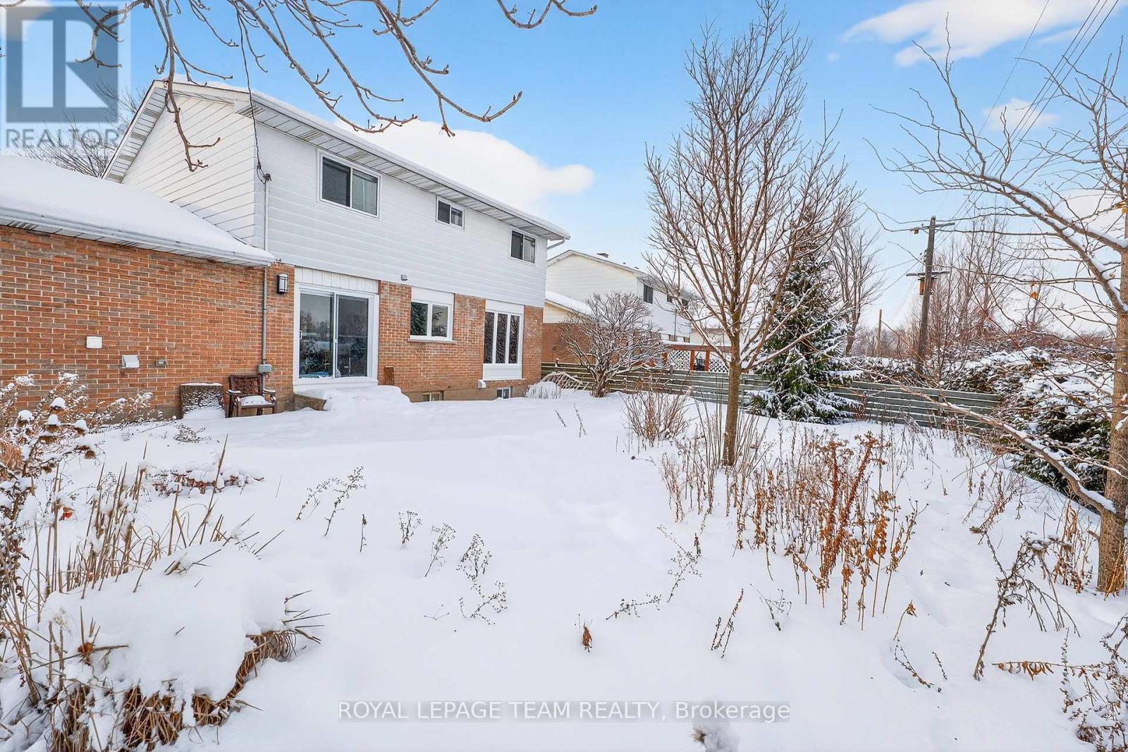 2690 Hickson Crescent