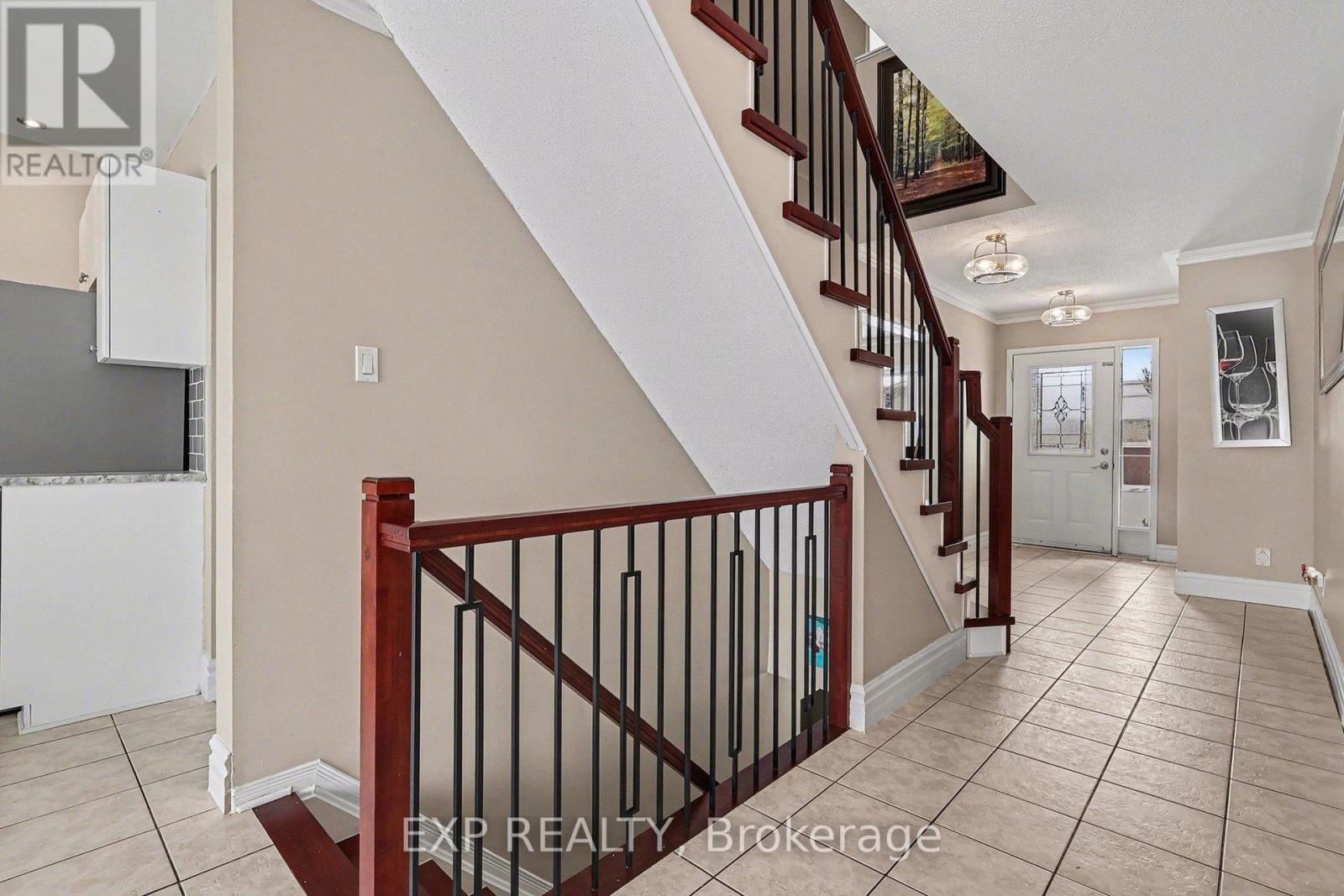 61 Lamadeleine Boulevard