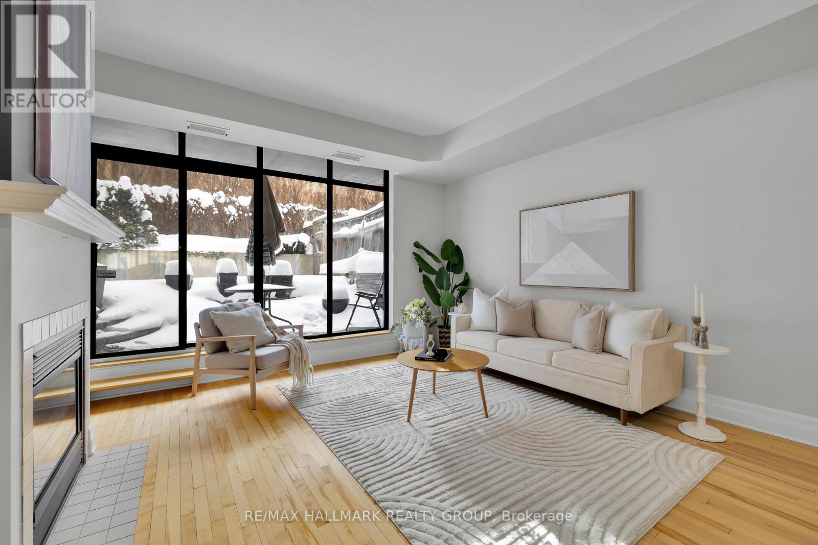 203 - 260 Besserer Street