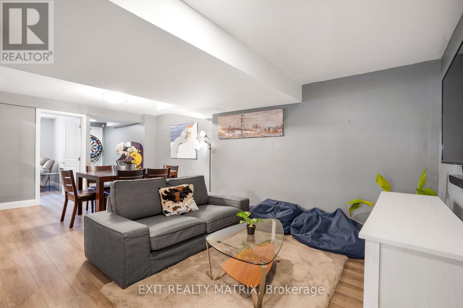 1322 Du Gouverneur Drive