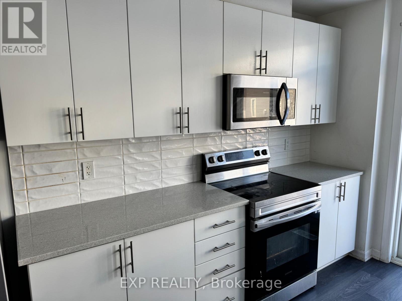 2063 Caltra Crescent