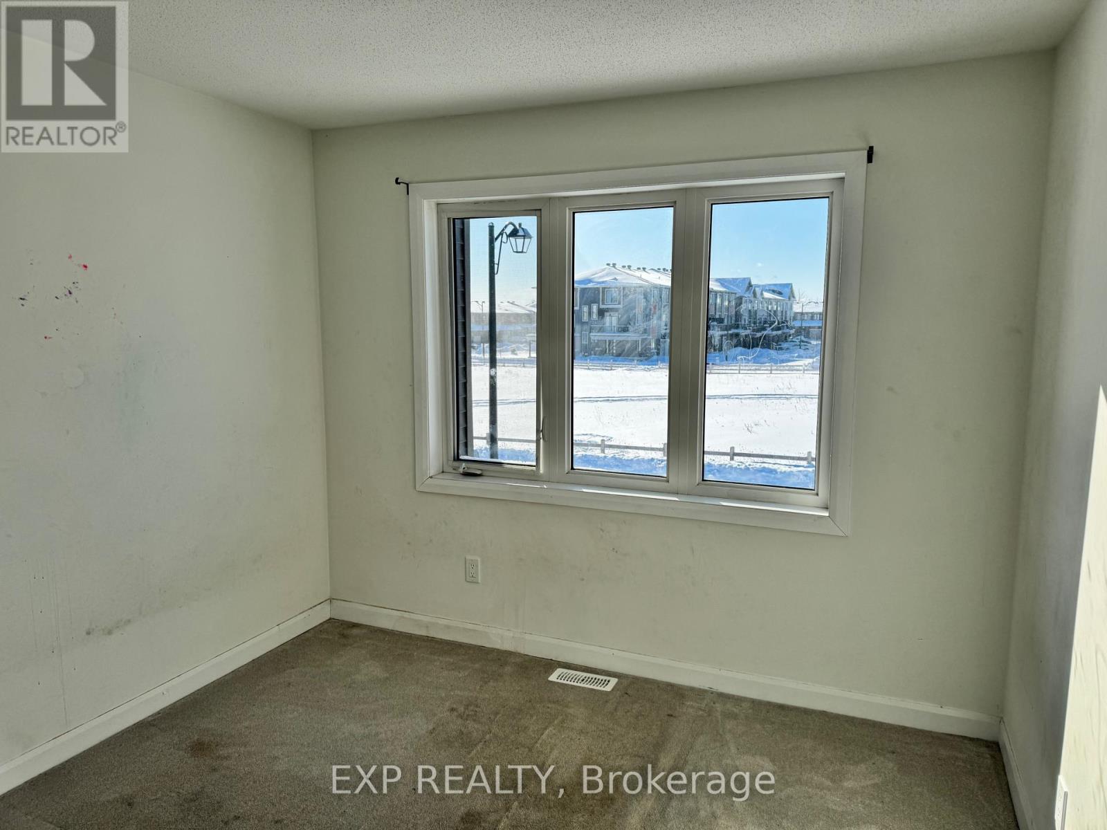 2063 Caltra Crescent