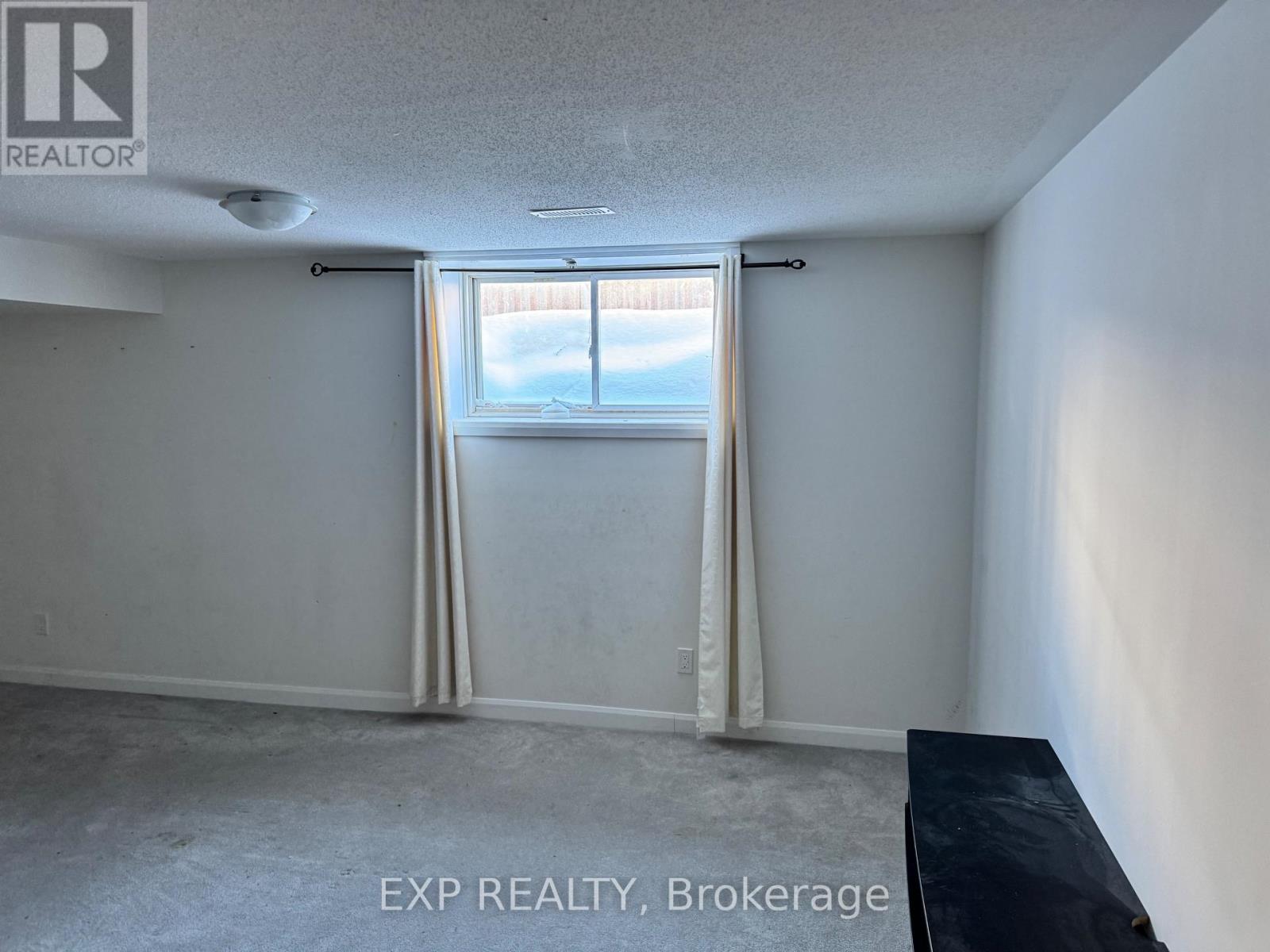 2063 Caltra Crescent