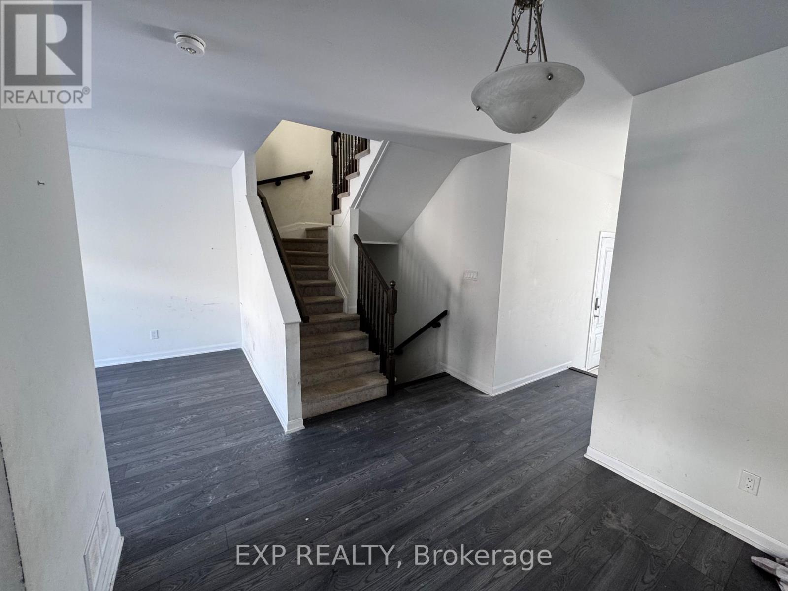 2063 Caltra Crescent