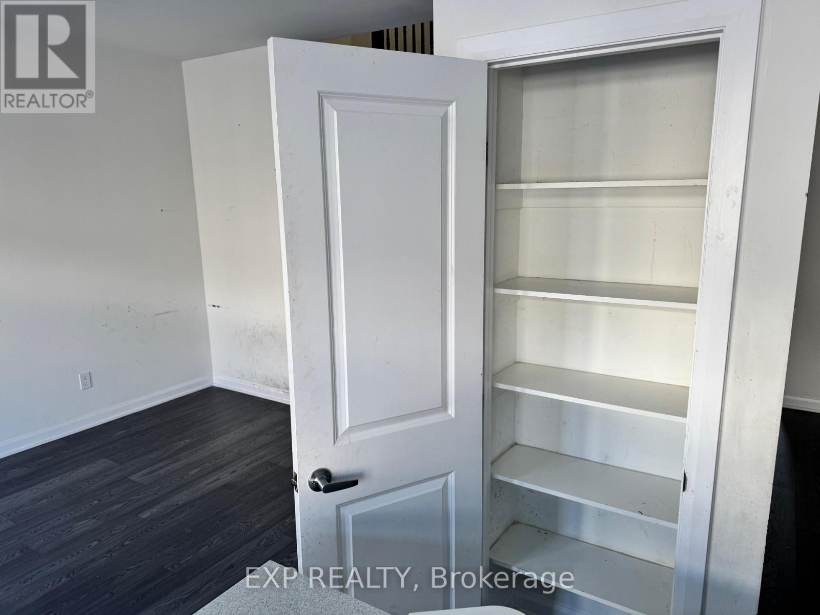 2063 Caltra Crescent