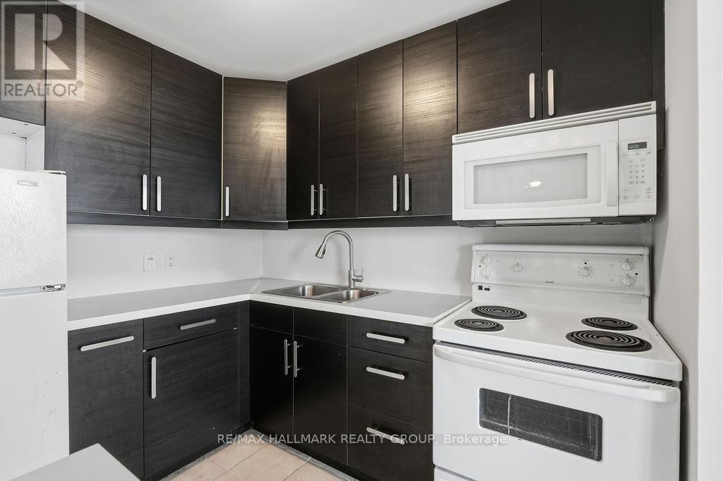 805 - 2020 Jasmine Crescent