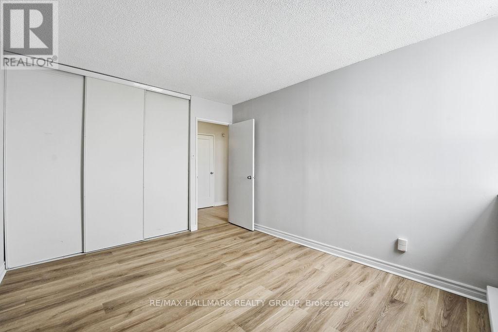 805 - 2020 Jasmine Crescent