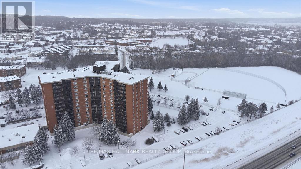 805 - 2020 Jasmine Crescent