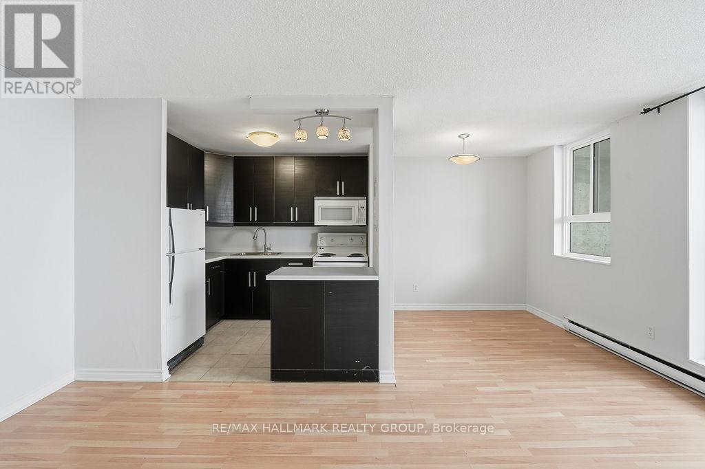 805 - 2020 Jasmine Crescent