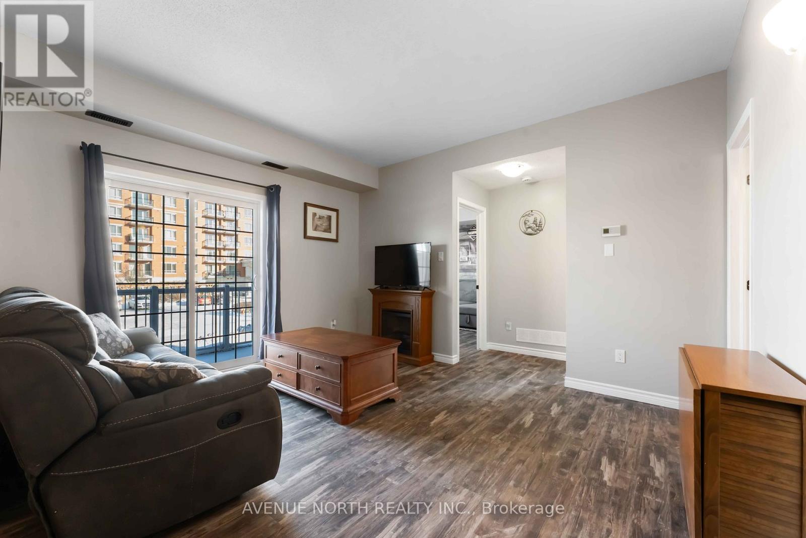 B - 101 Artesa Private