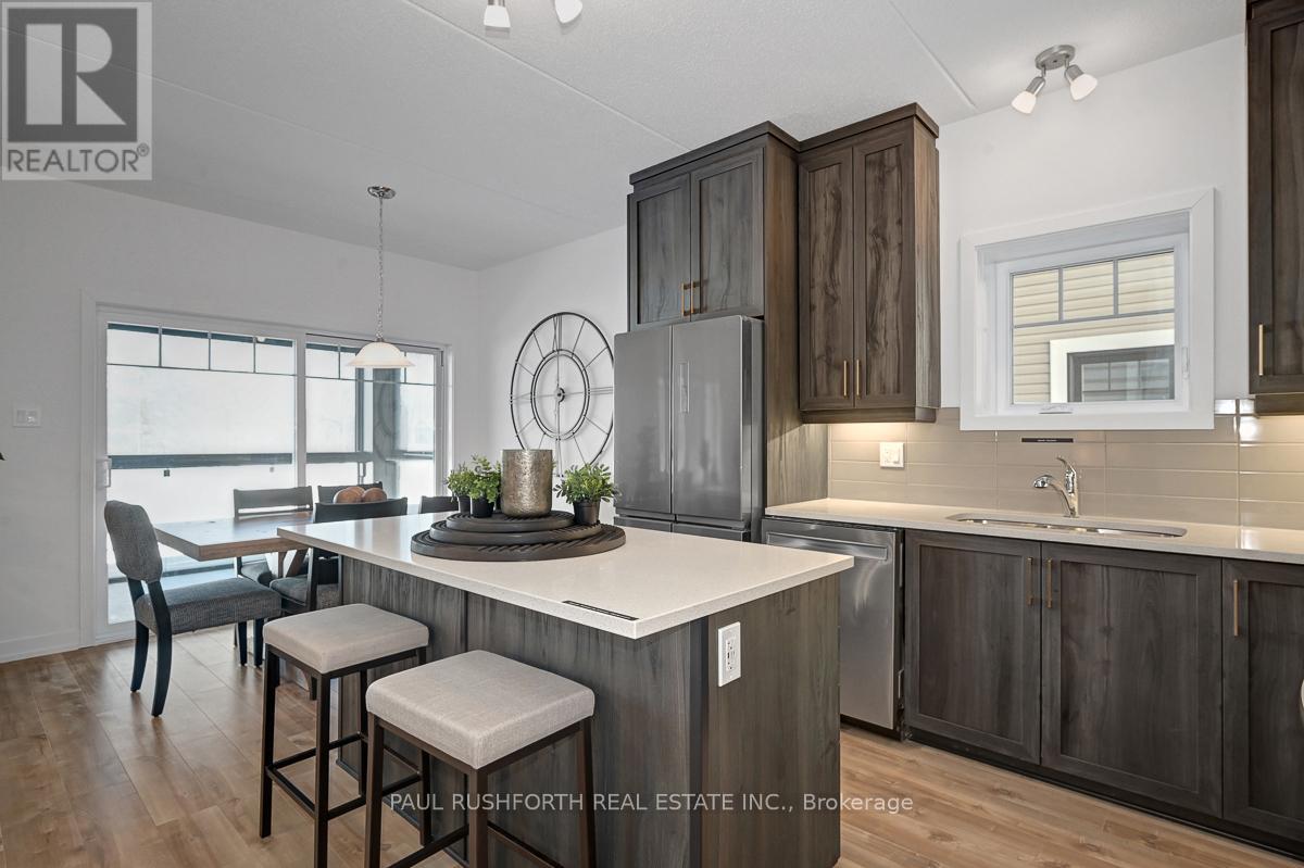 208 - 310 Montee Outaouais Street