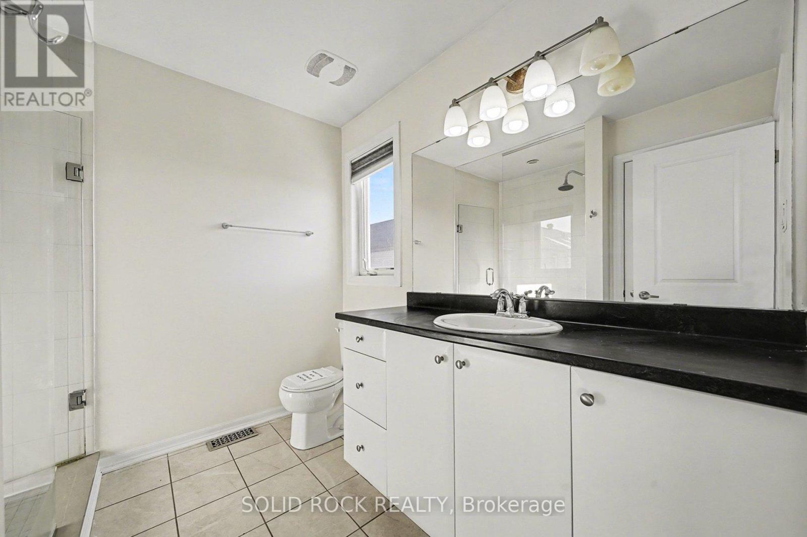 407 White Arctic Avenue