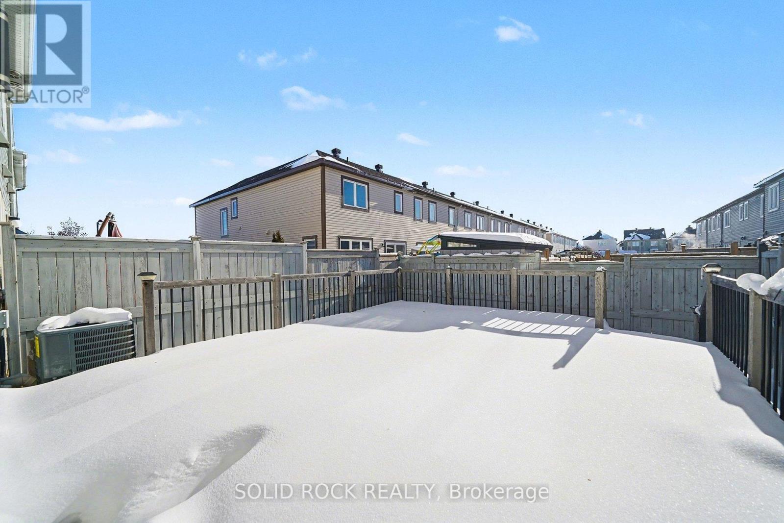 407 White Arctic Avenue