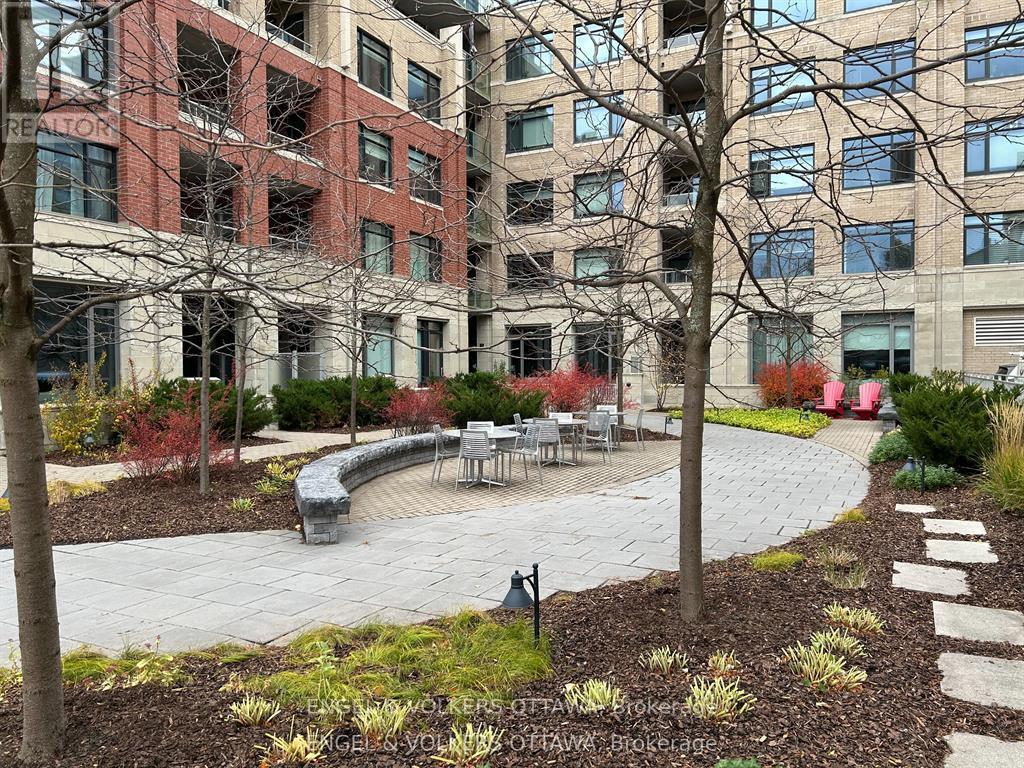 303 - 60 Springhurst Avenue