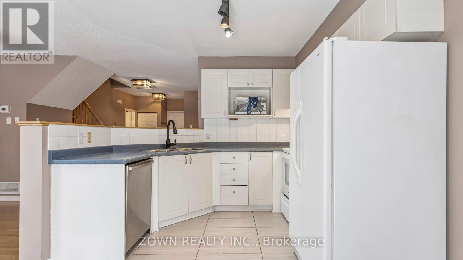 104 Banchory Crescent