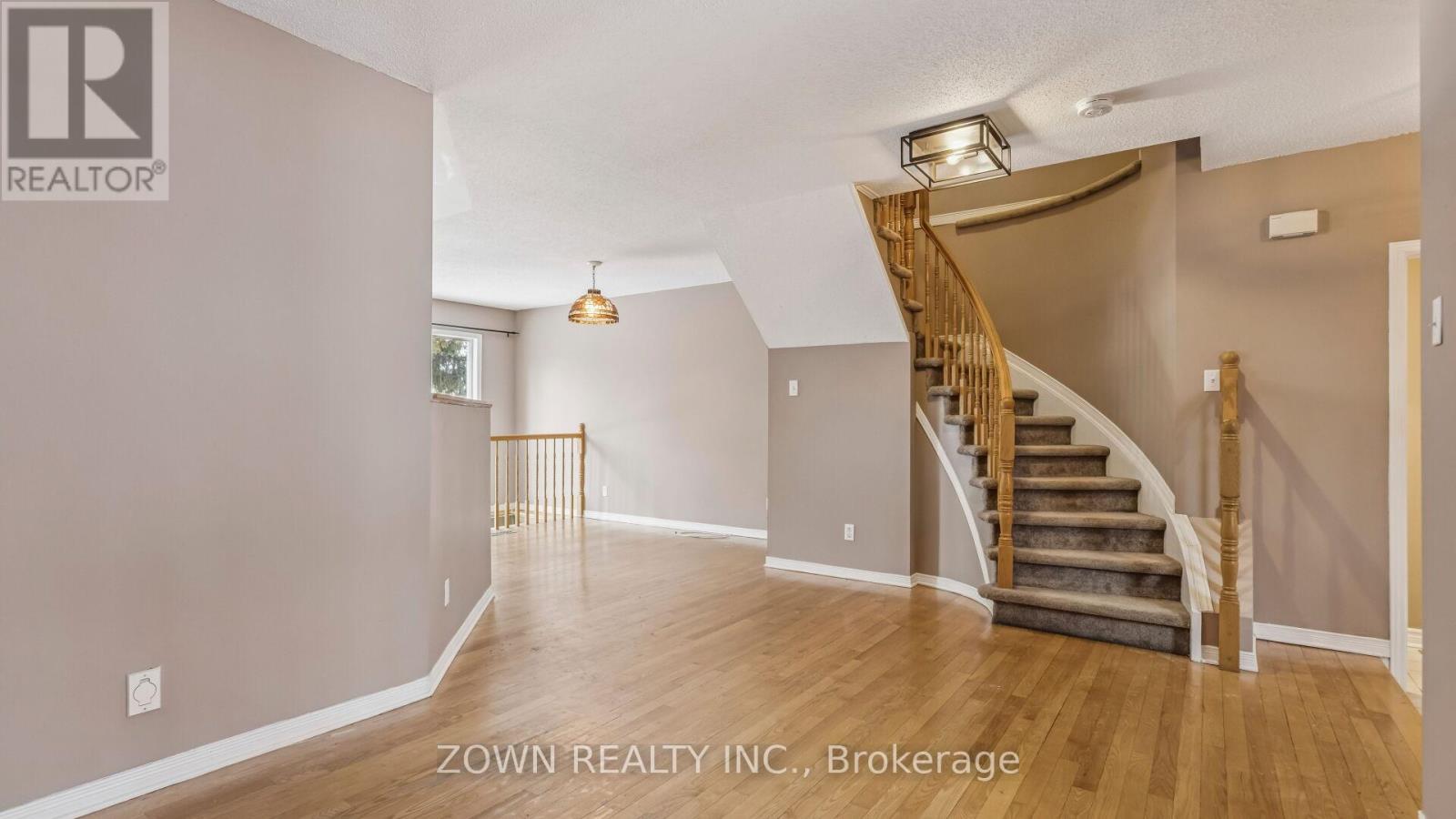 104 Banchory Crescent