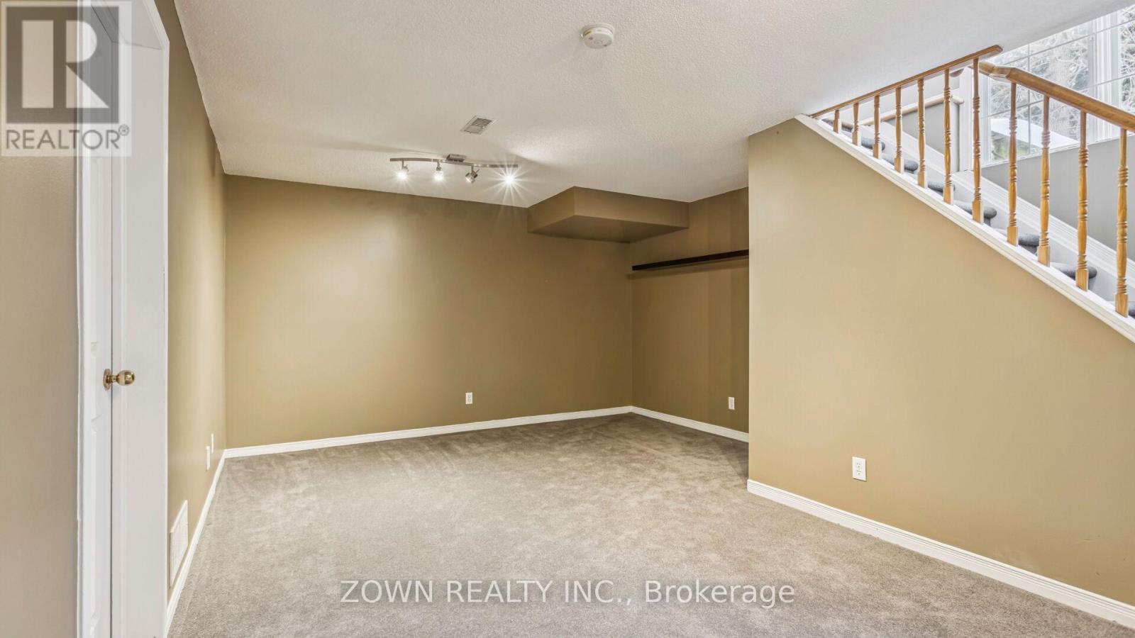 104 Banchory Crescent