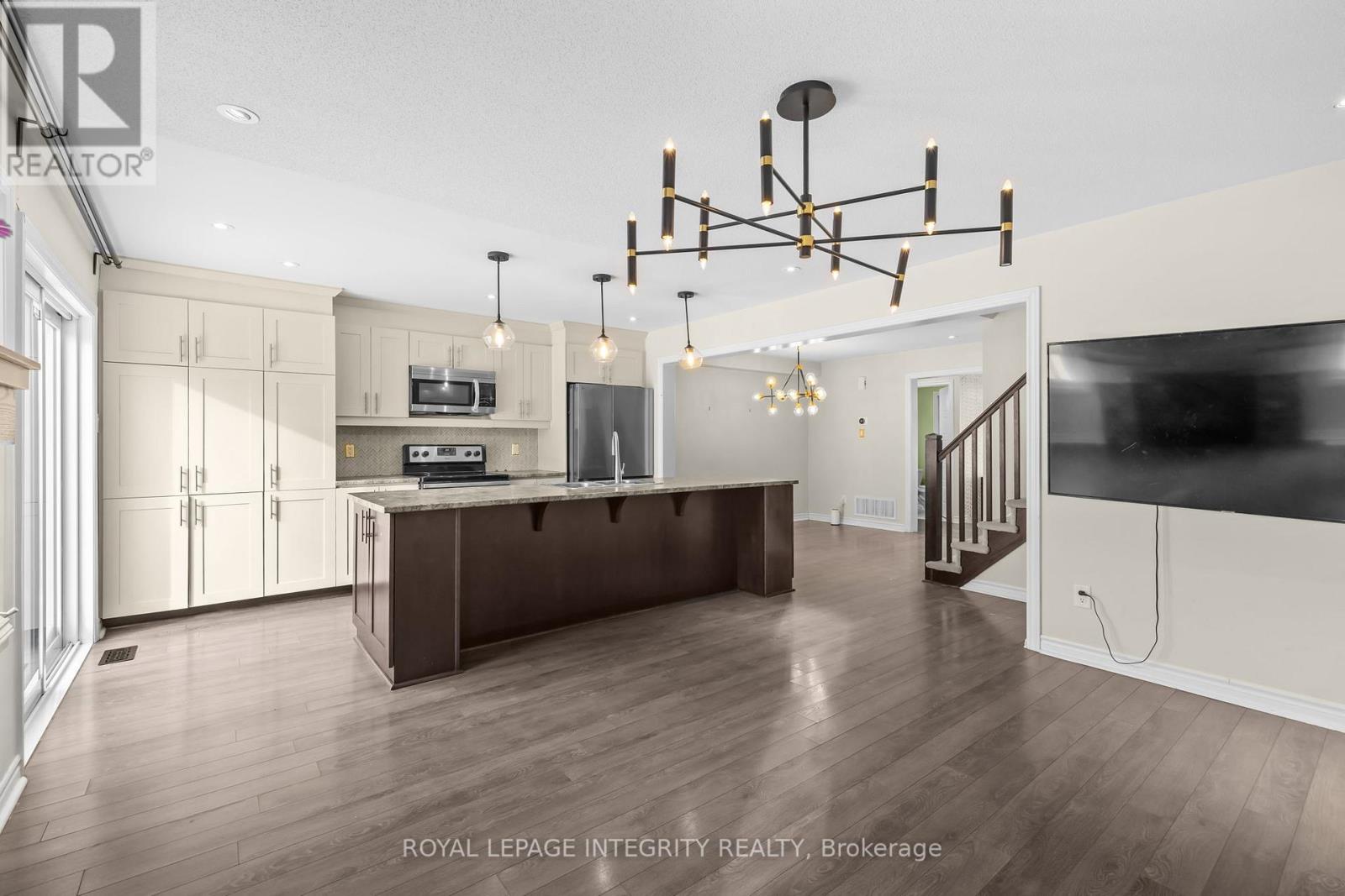 2435 River Mist Road