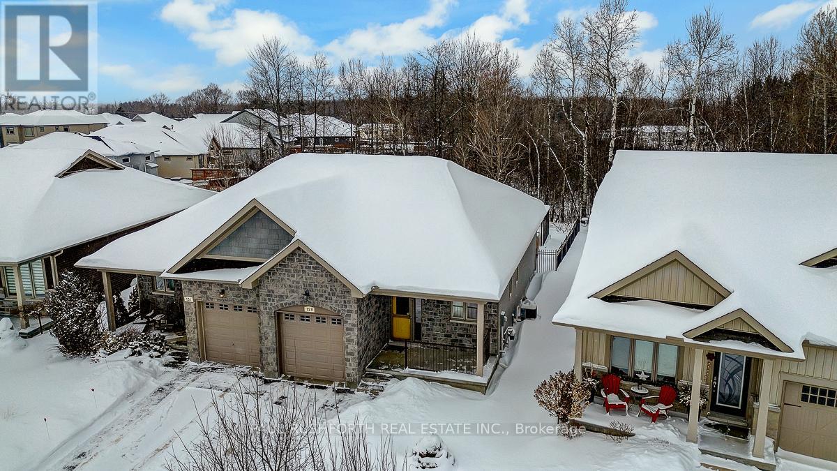 129 Tradewinds Crescent