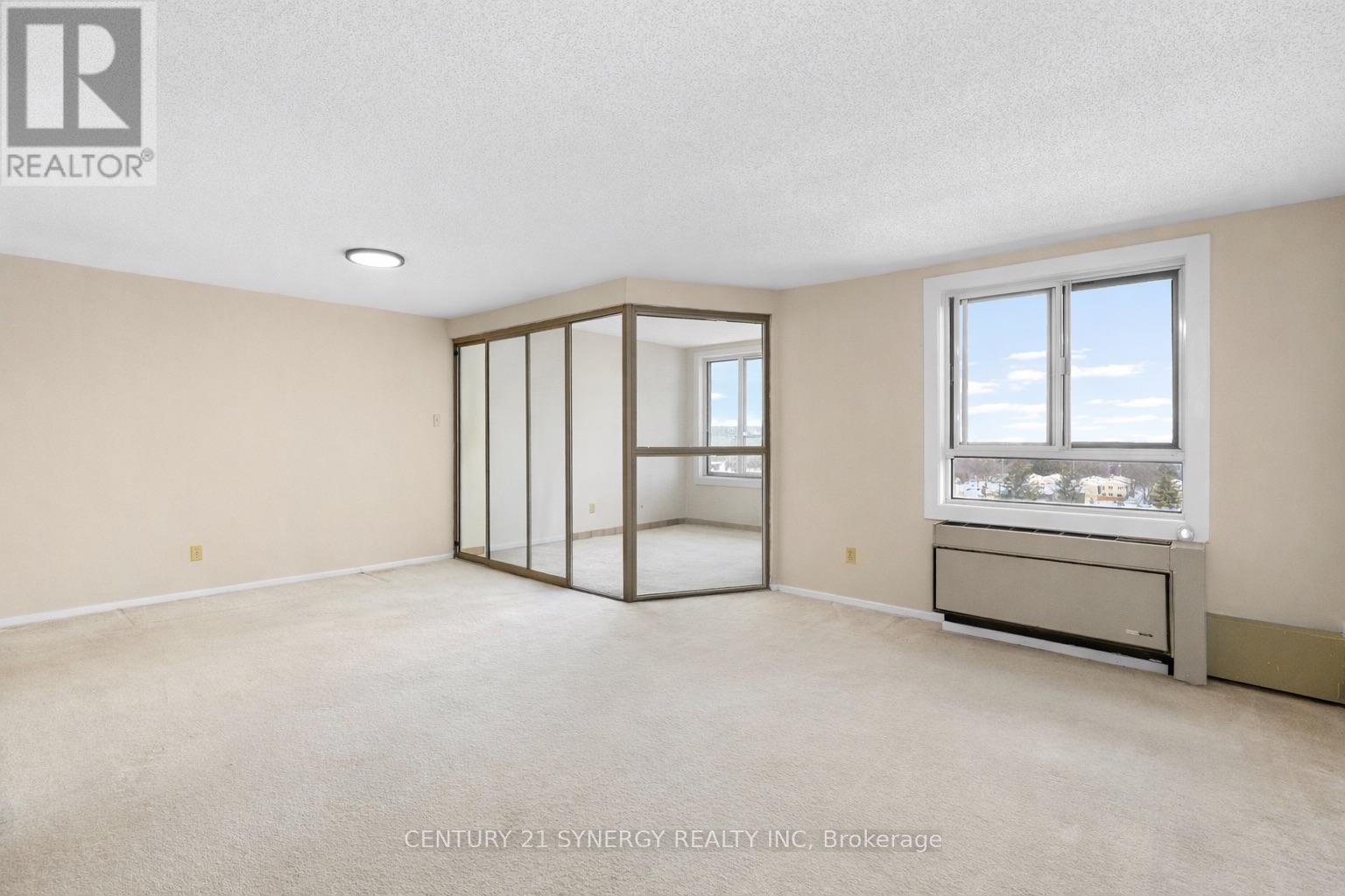 815 - 960 Teron Road