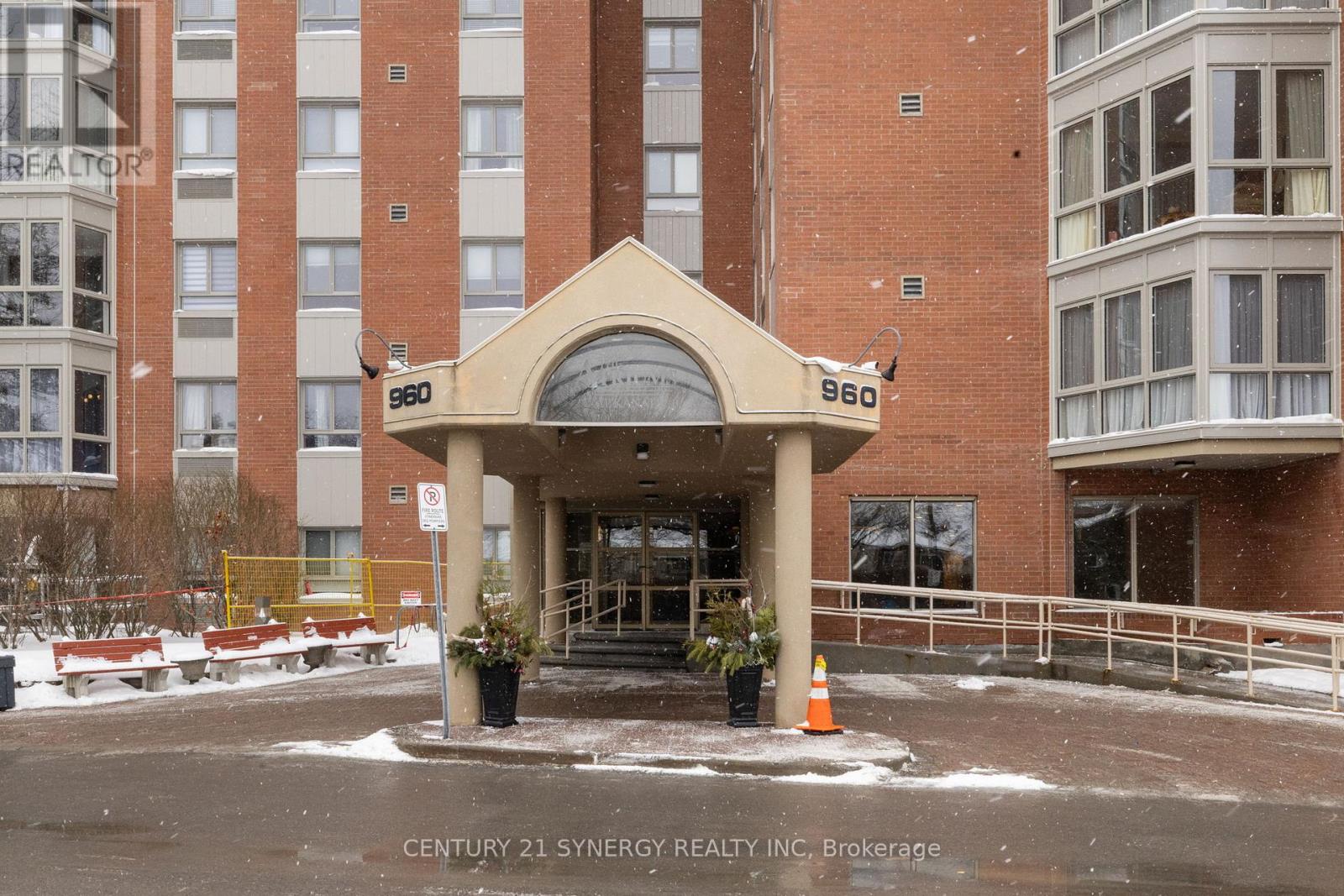 815 - 960 Teron Road