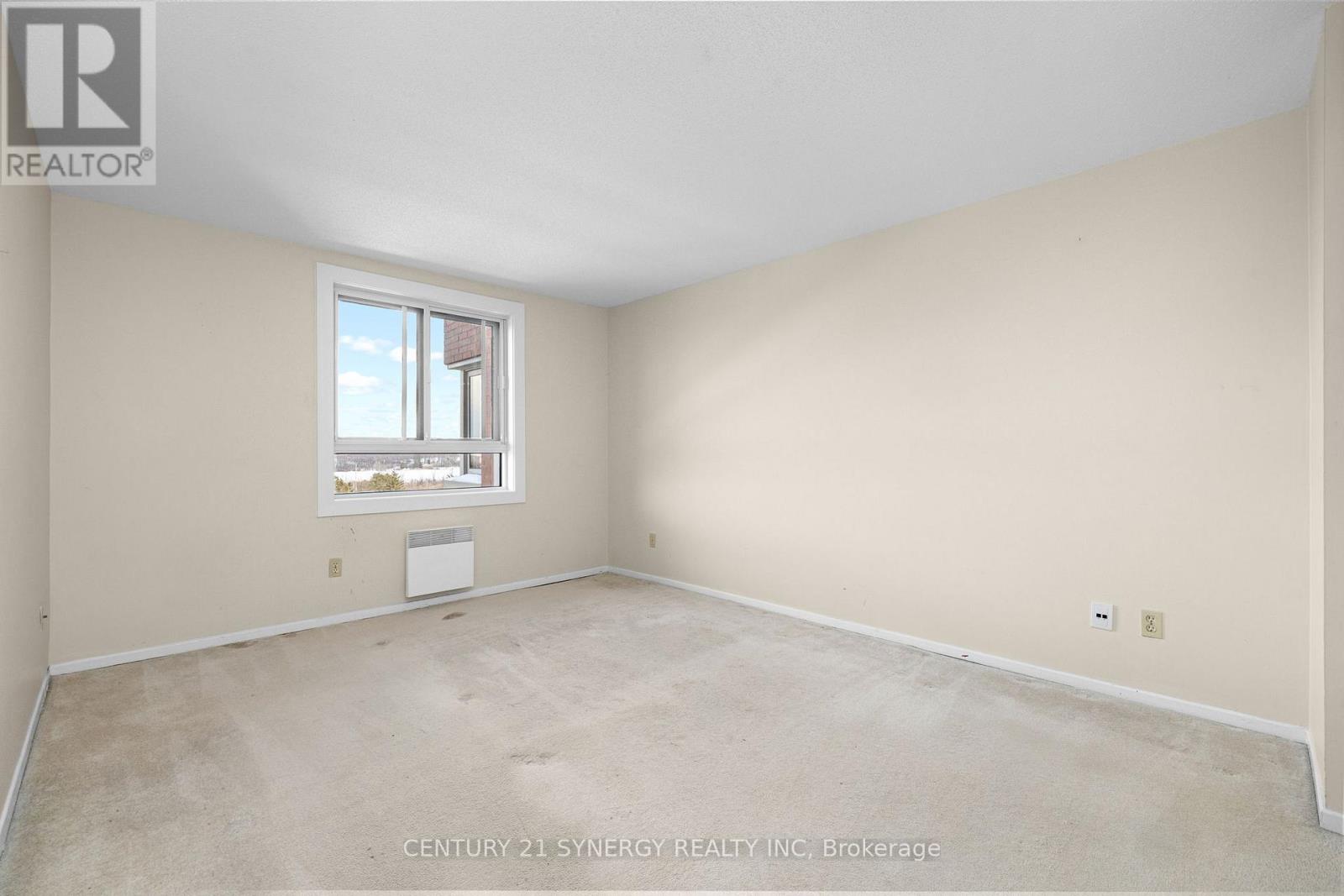 815 - 960 Teron Road