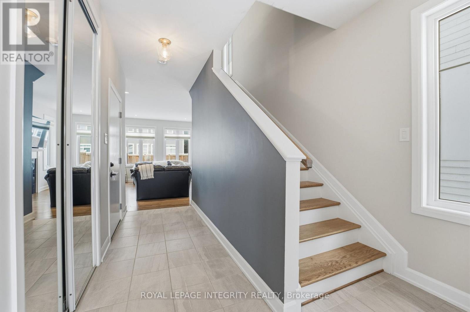 52 Hackamore Crescent