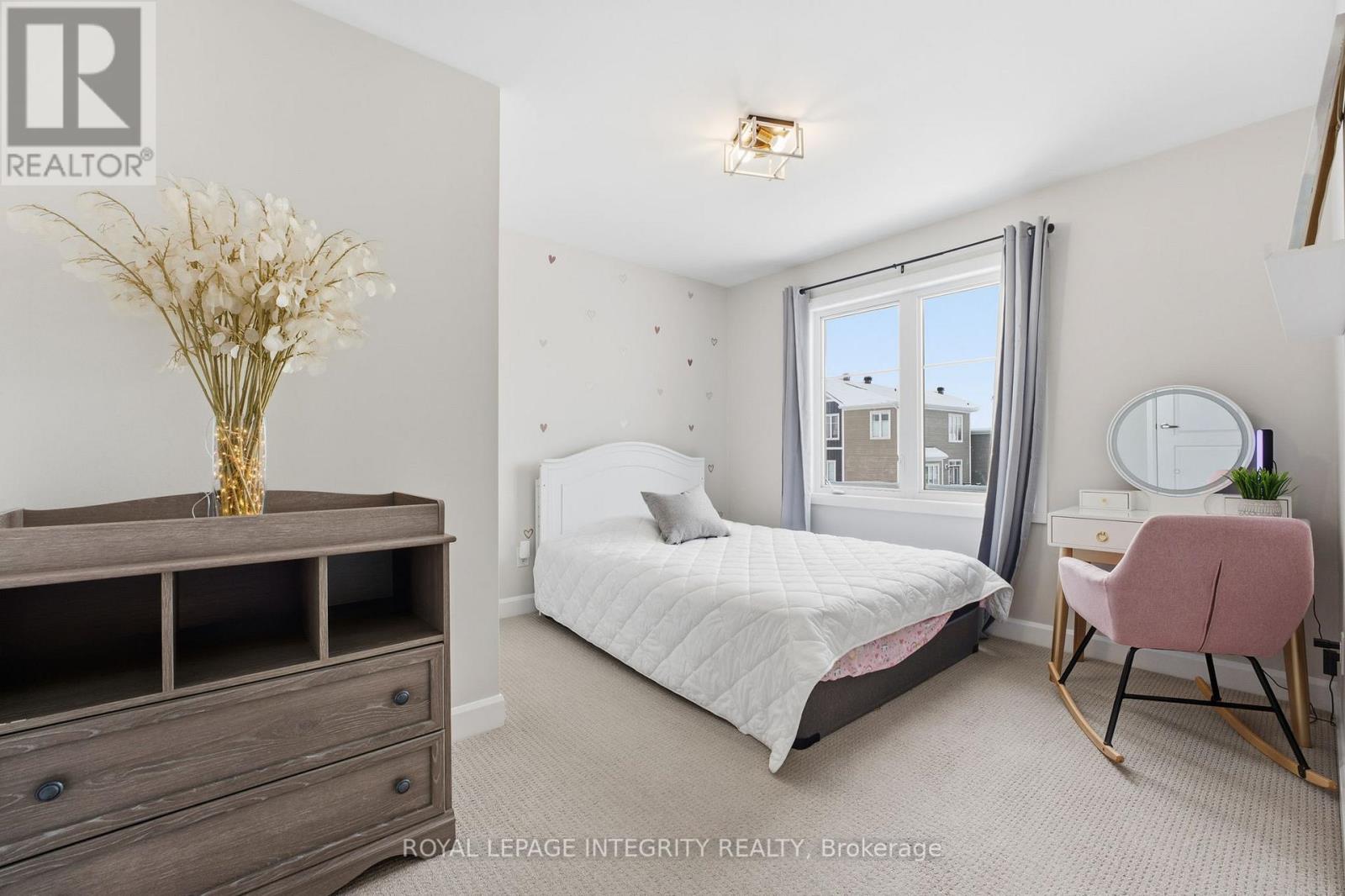 52 Hackamore Crescent