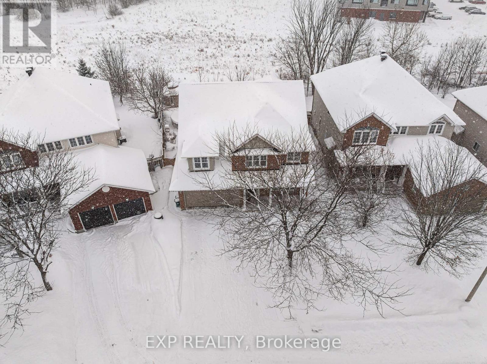 2032 Calico Crescent