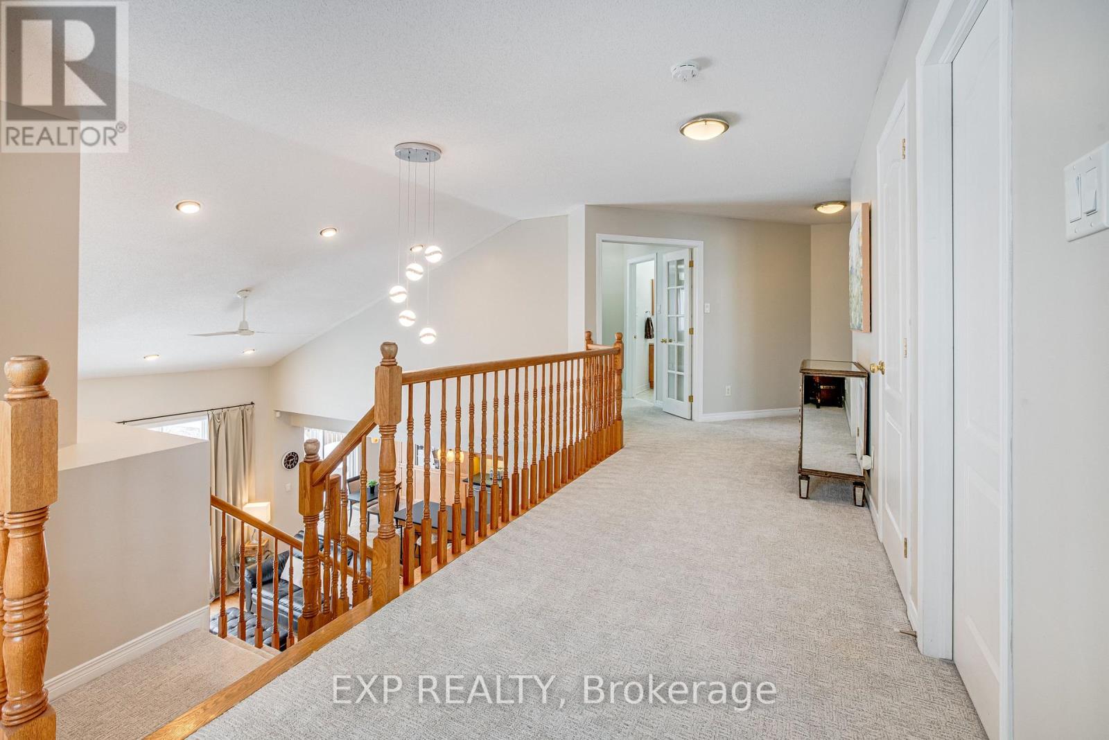 2032 Calico Crescent