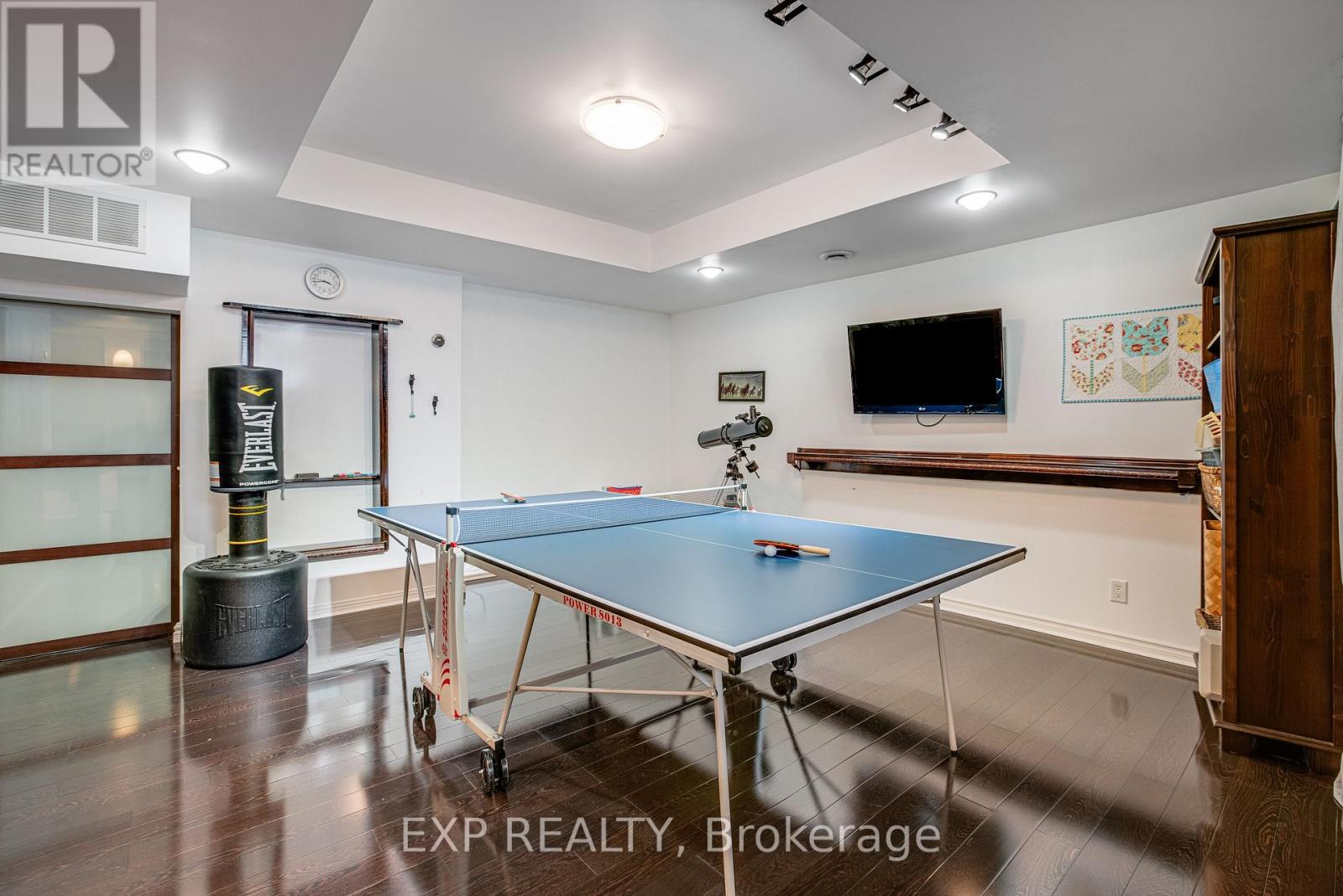 2032 Calico Crescent