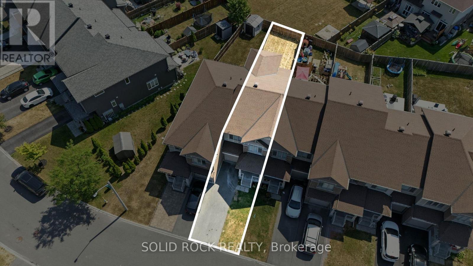 153 Hawkshaw Crescent E