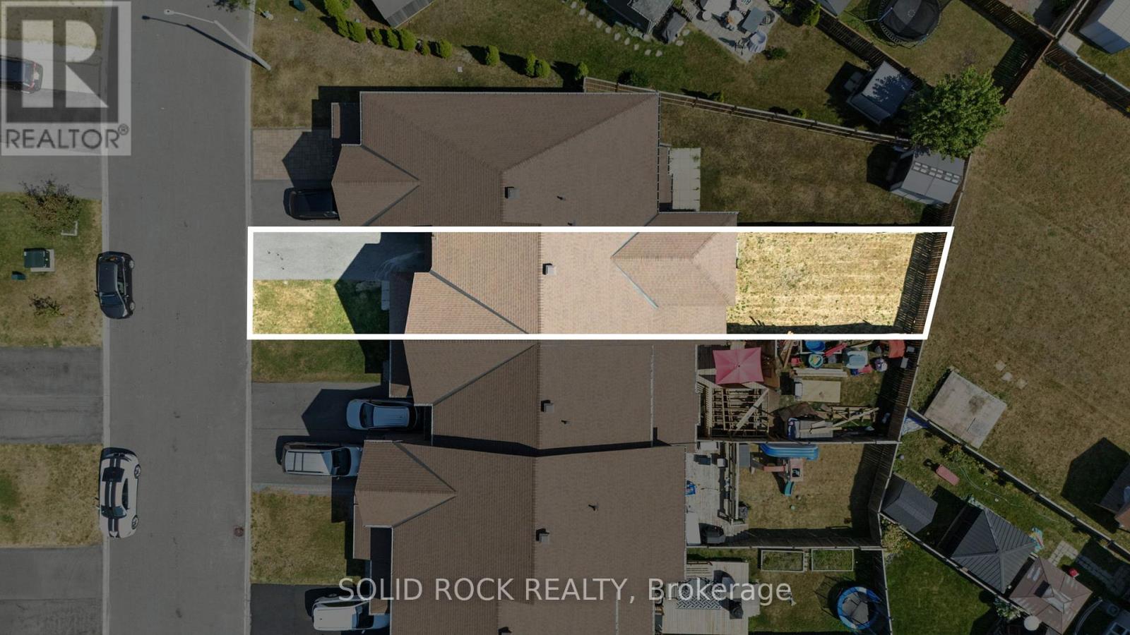 153 Hawkshaw Crescent E