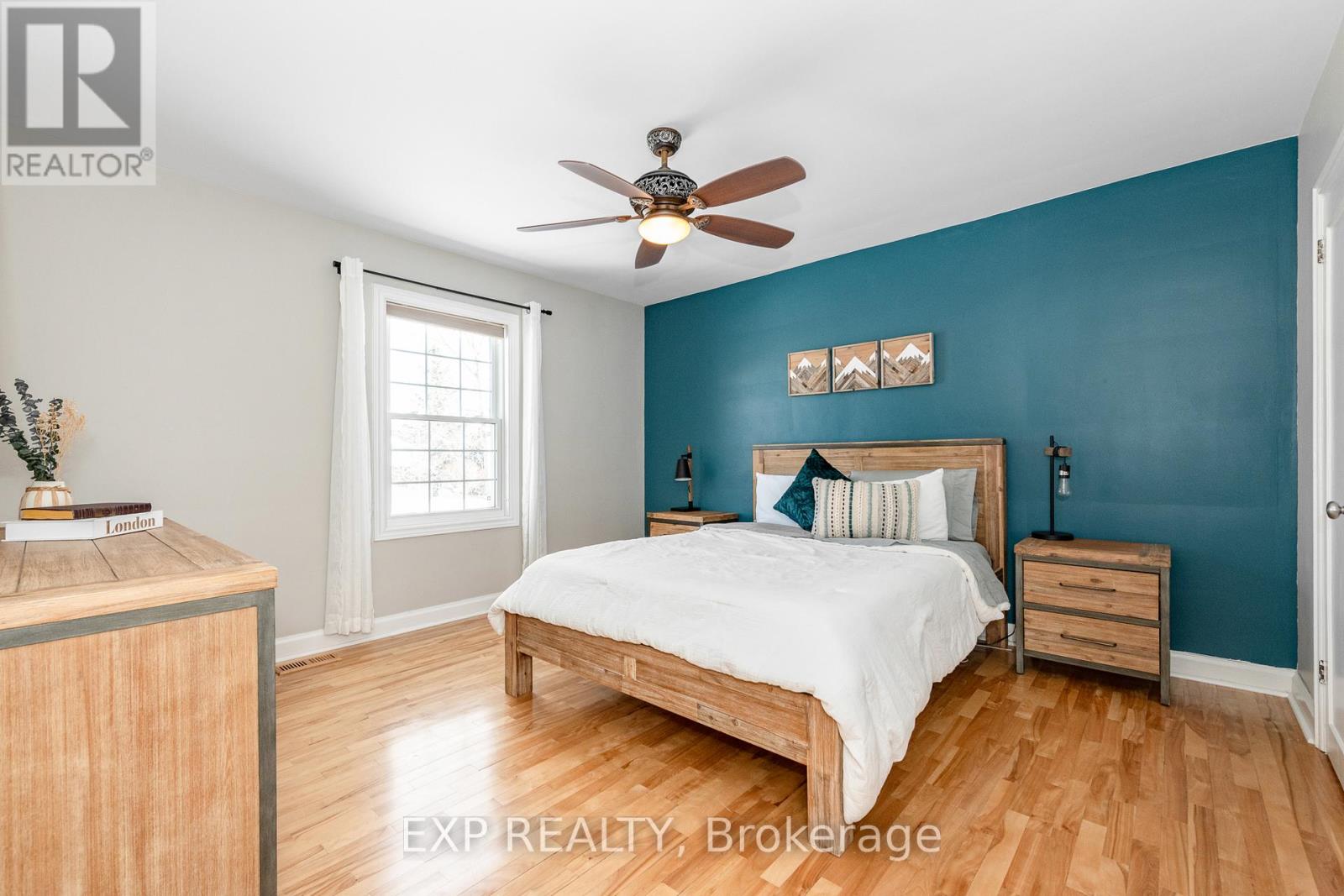 524 Wolffdale Crescent