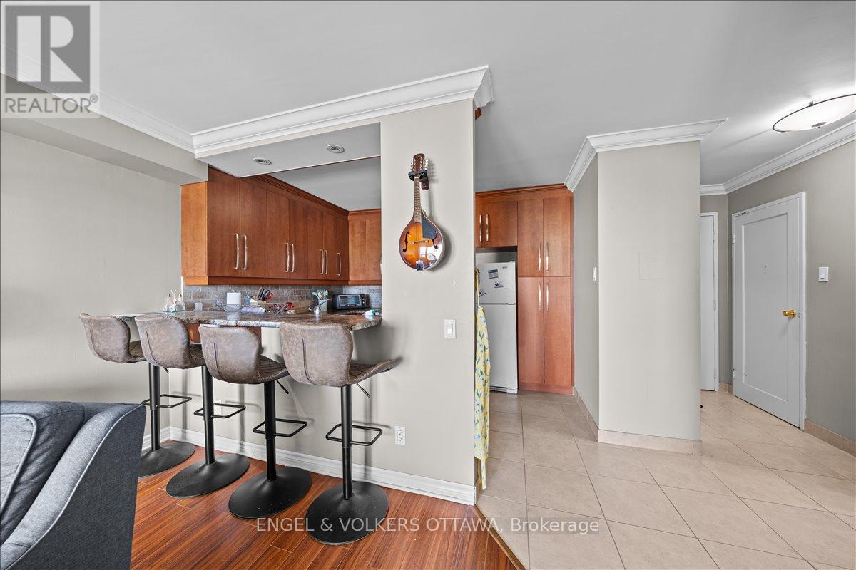 908 - 158a Mcarthur Avenue E