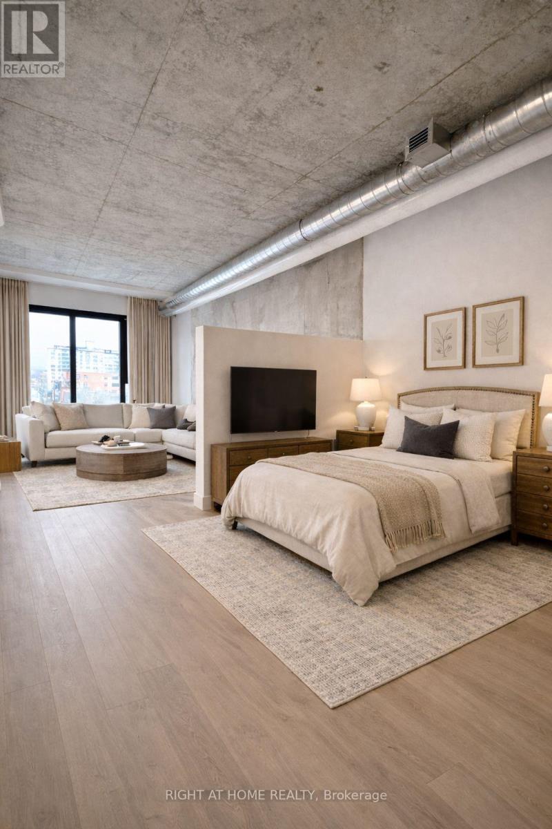 207 - 10 James Street