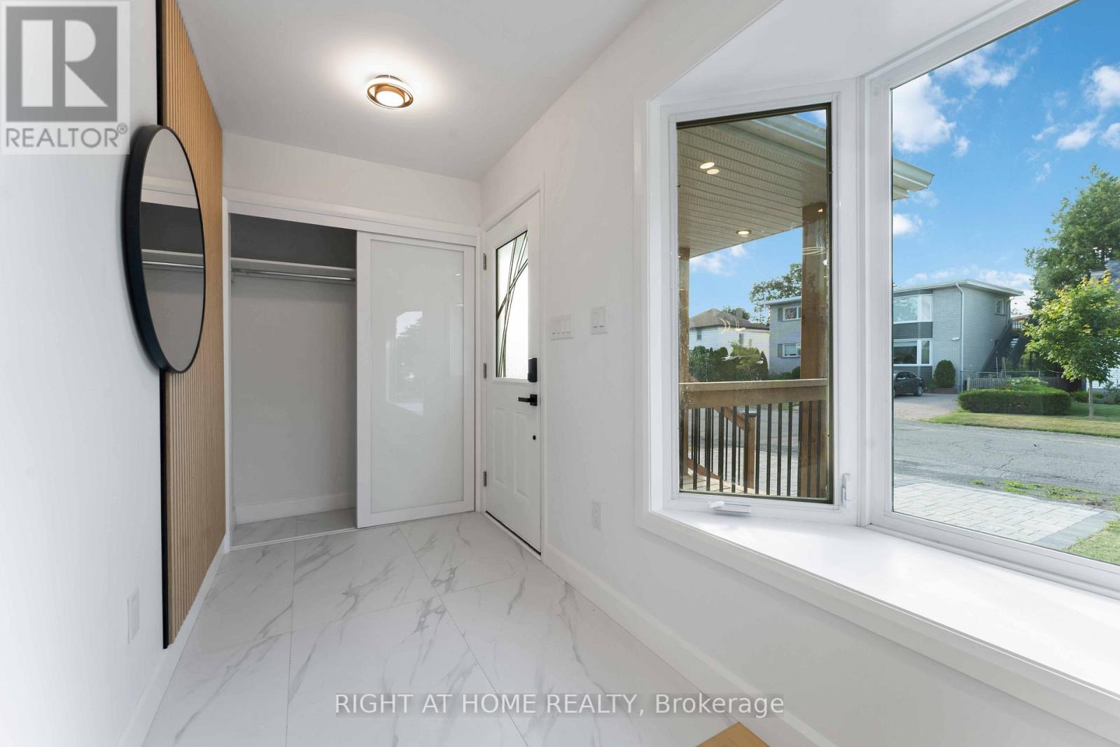 2700 Priscilla Street