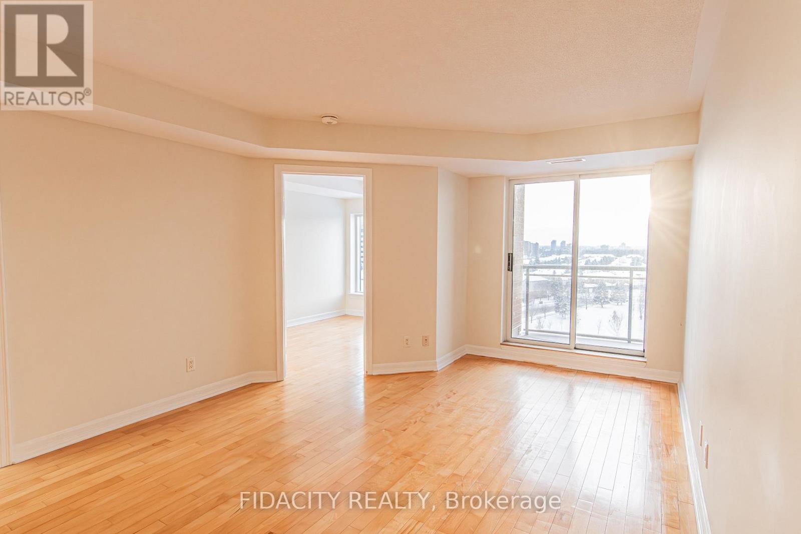 9g - 310 Central Park Drive