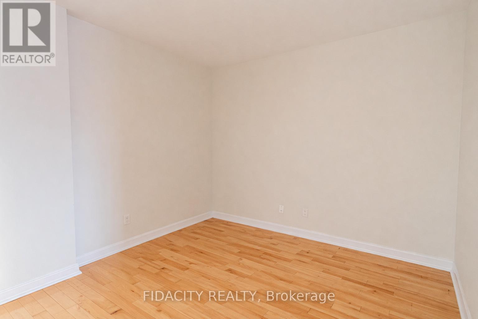 9g - 310 Central Park Drive