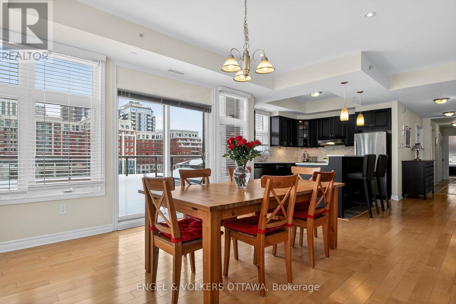 401 - 399 Bayrose Drive W