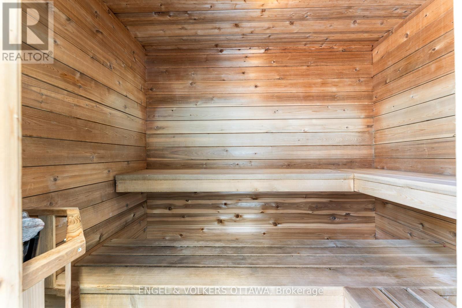 1104 - 40 Nepean Street