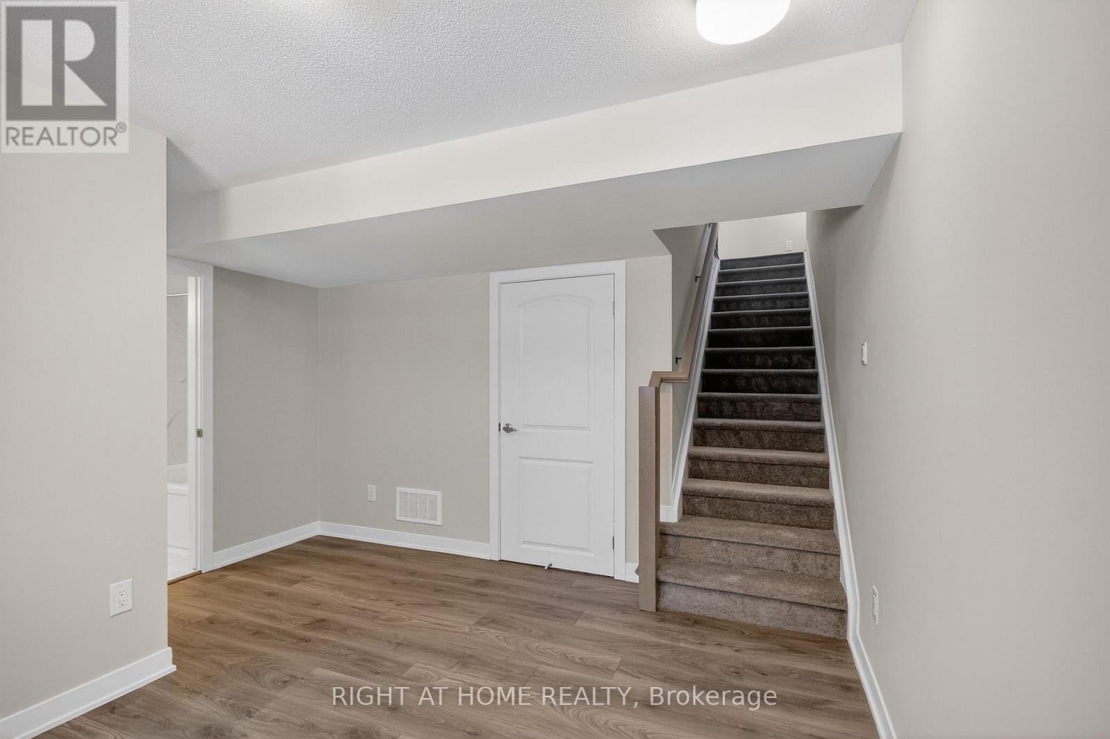 544 Promontory Place