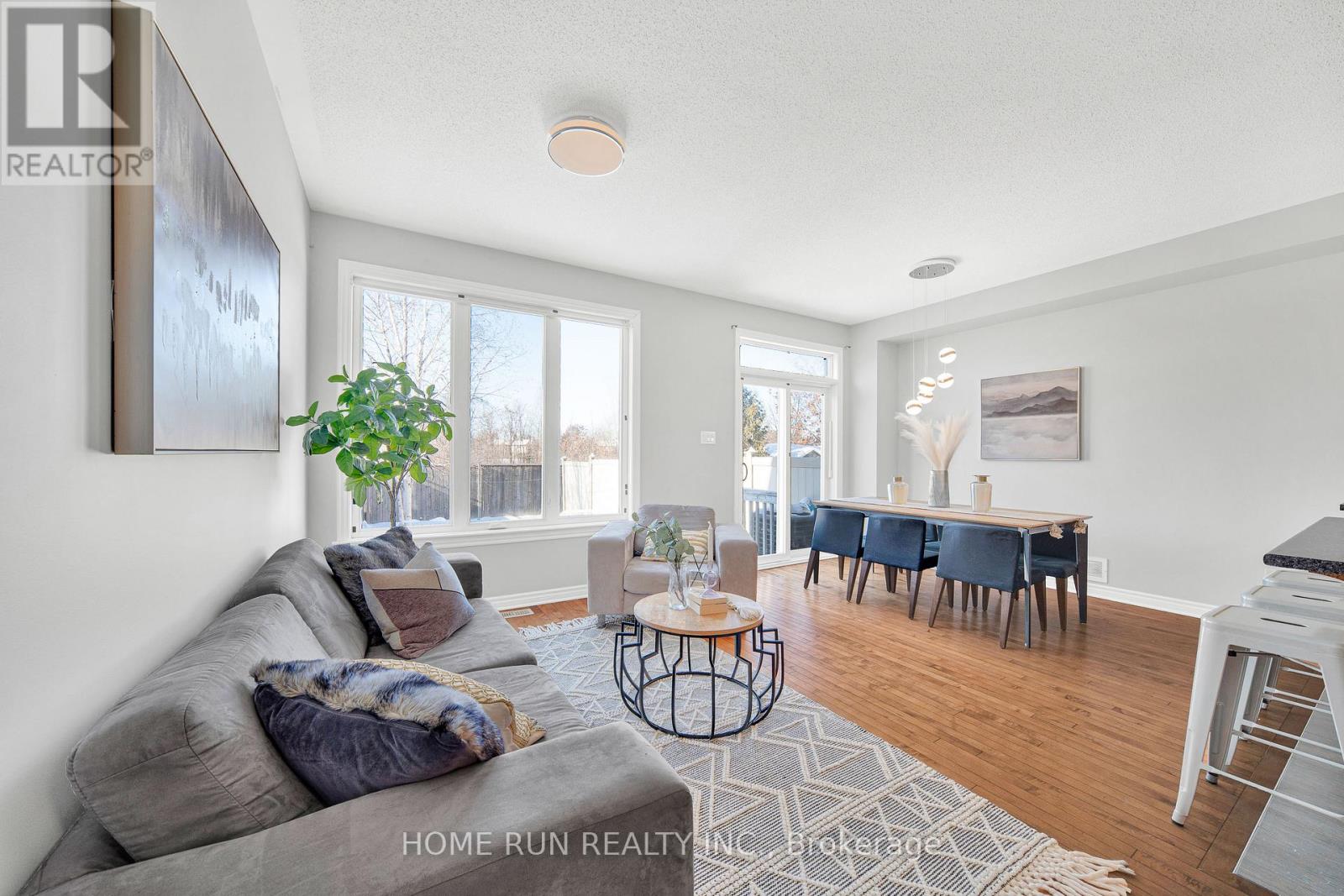 273 Via San Marino Street