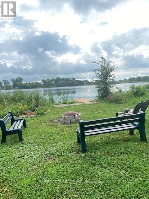 209 - 220 Kenyon Street W