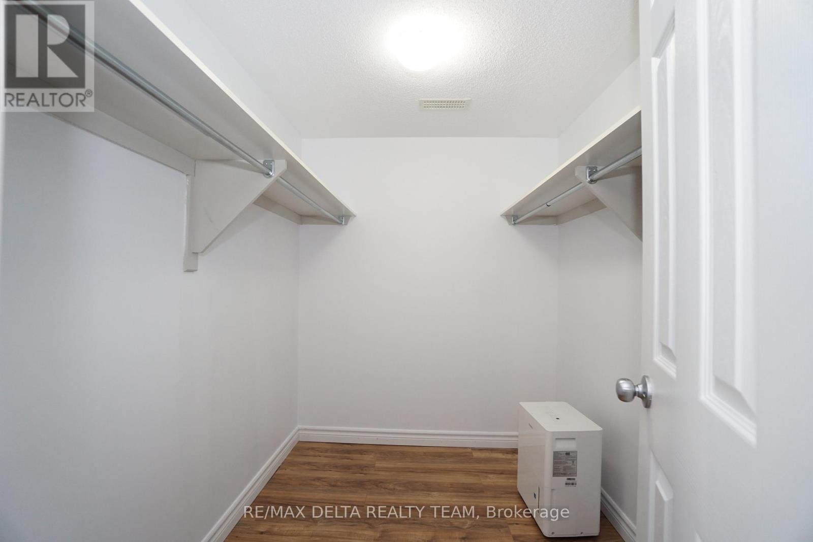 1 - 175 Bluestone Private