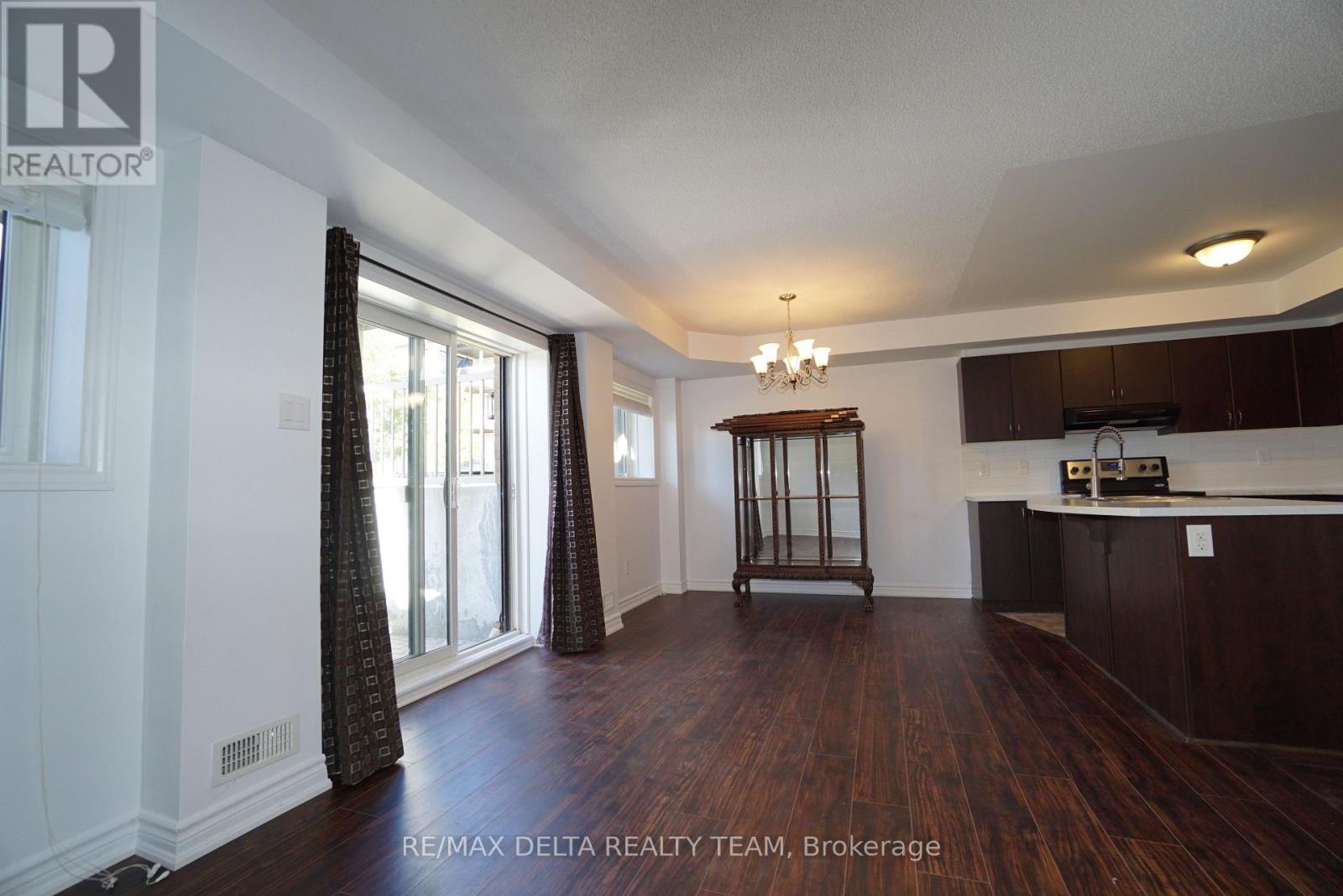 1 - 175 Bluestone Private