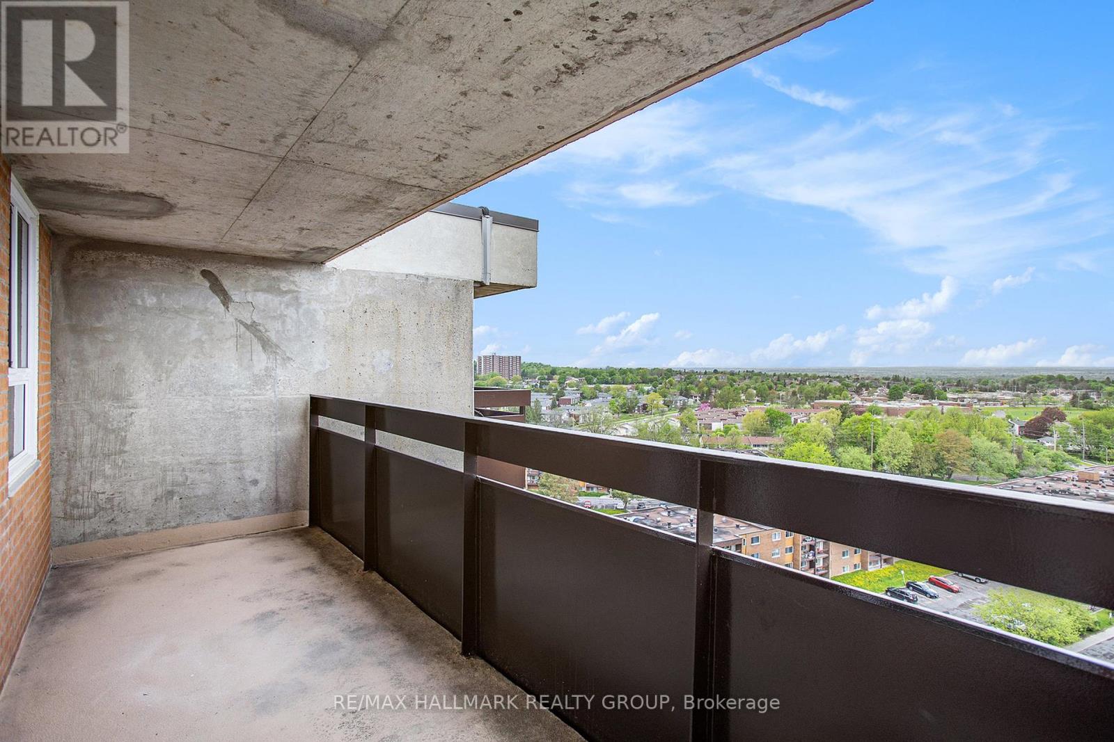 1508 - 2000 Jasmine Crescent